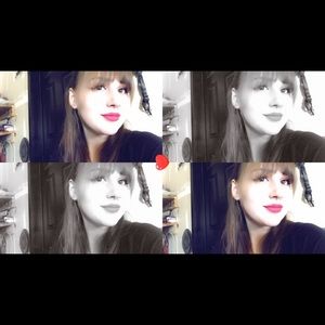 Meet your Posher, Andrea